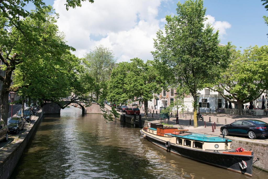 The Black Beauty Private Studio With Canal View From 1799 Amsterdam Ngoại thất bức ảnh